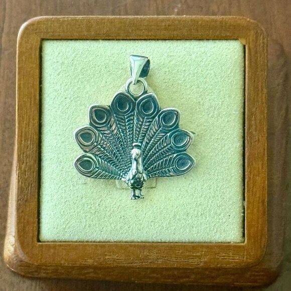 Sterling Silver Peacock Pendant Charm Necklace Or Bracelet New - Picture 4 of 5